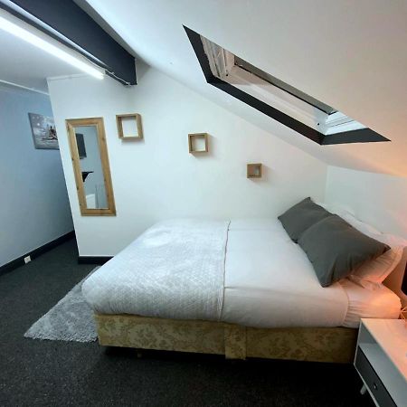 فندق Townhouse 105 هدرزفيلد المظهر الخارجي الصورة