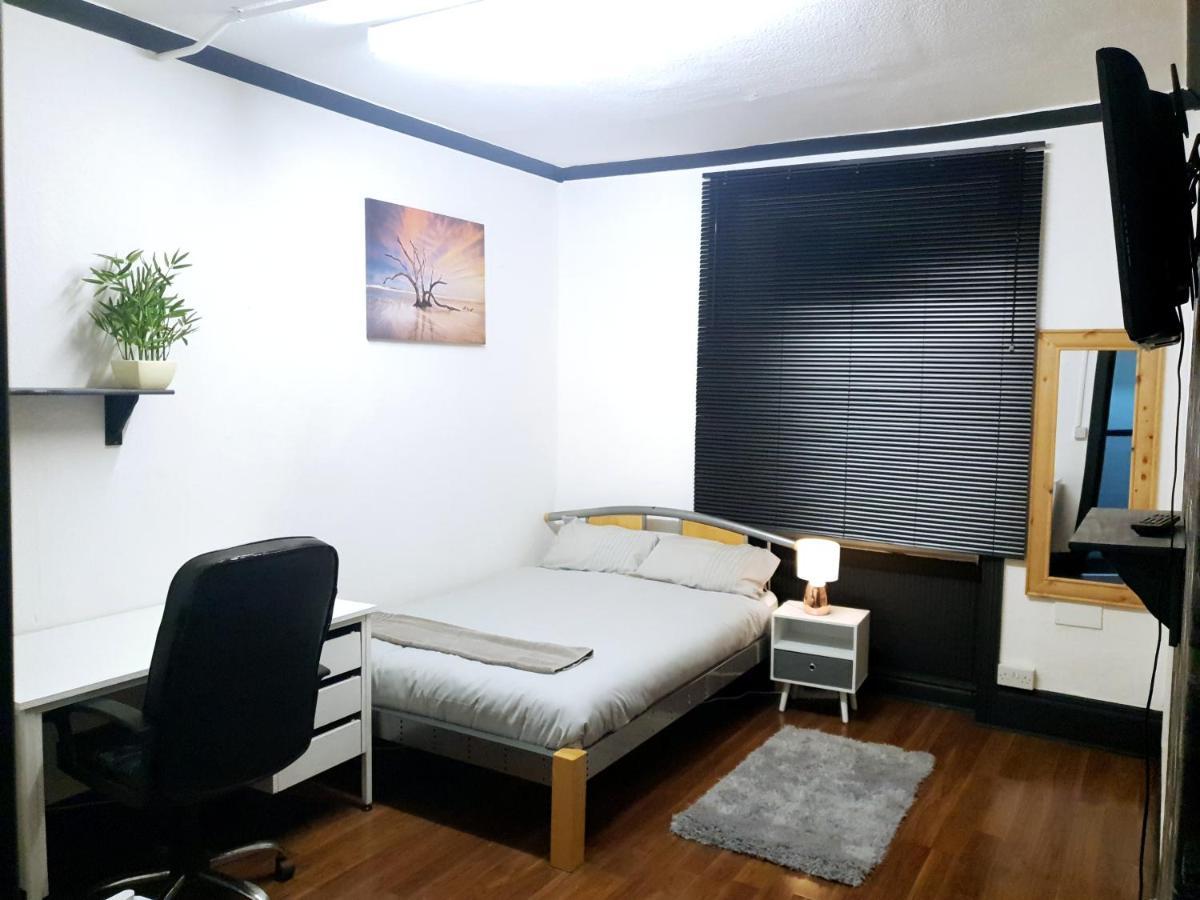 فندق Townhouse 105 هدرزفيلد المظهر الخارجي الصورة
